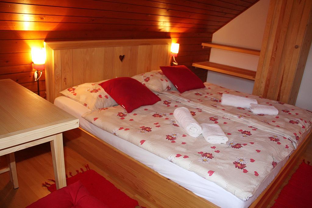 Apartments And Rooms Cerkovnik Bohinj Ngoại thất bức ảnh